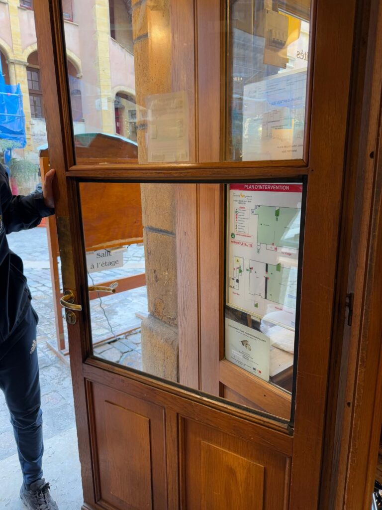 réparation vitres à Lyon