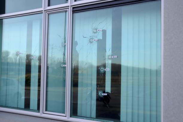 Est-ce que le vitrage anti-effraction à Lyon est compatible avec les fenêtres double vitrage ?