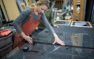 Réparation de vitre à Lyon : peut-on ajouter un film de sécurité lors de l’intervention ?