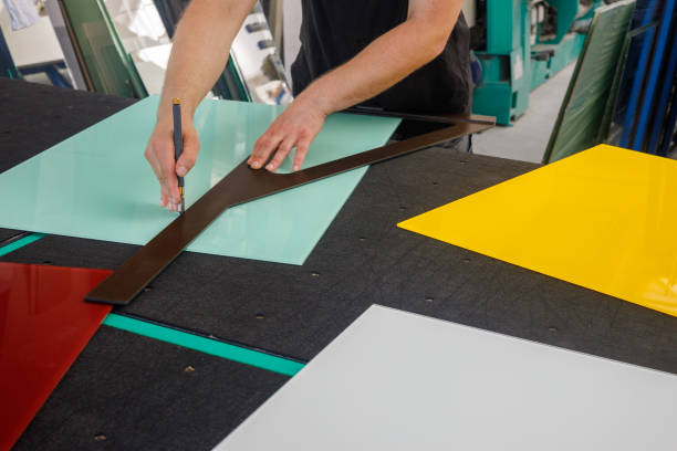 Quels sont les délais d’intervention pour une réparation de vitrine de magasin à Lyon ?